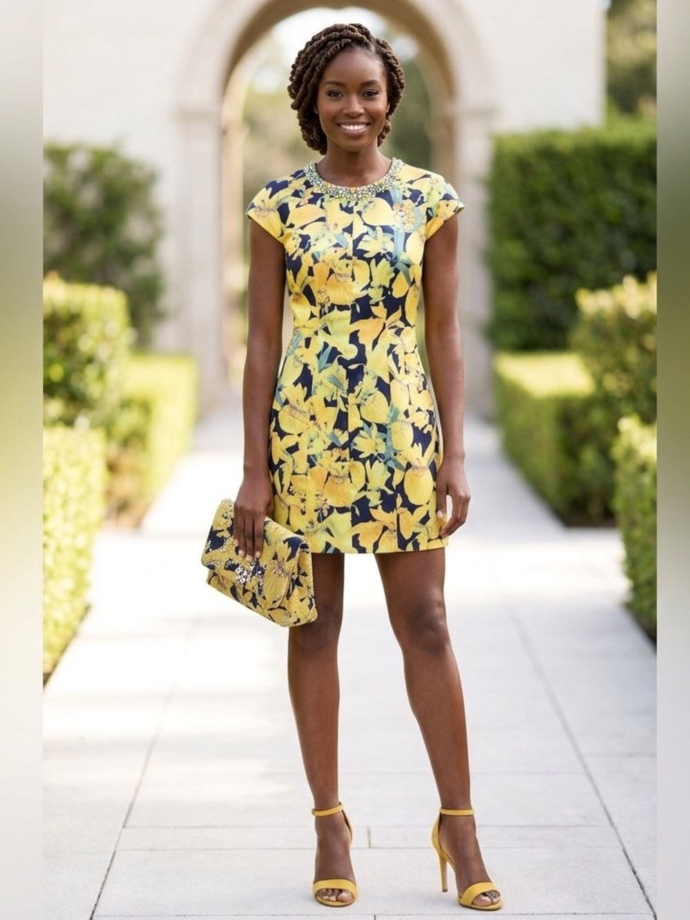 ALICE + OLIVIA Look-Alike Orchid Print Yellow Fitted Corsage Dress Size 38/6